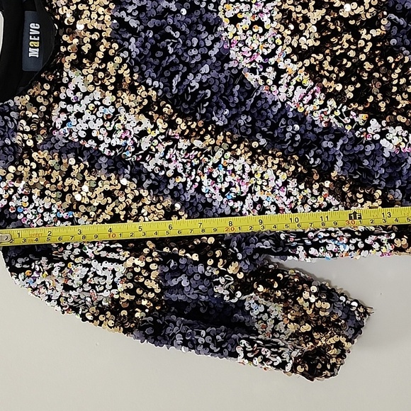 ANTHROPOLOGIE Sequin Top by Maeve/ Maribella Mock Neck design extra small - Picture 13 of 17